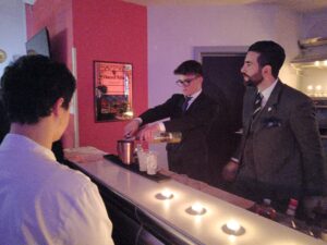Atmosfere in cocktail con il Barman Antonio Fraschetti