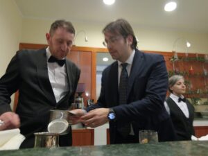 Barman serale