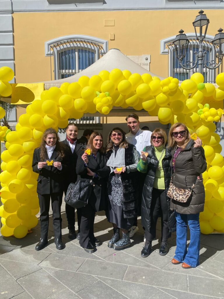 Gruppo docenti e alunni