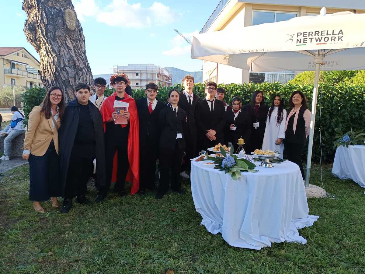 Plesso di San Valentino Torio: il Convivio prende vita tra Dante, tradizione e condivisione
